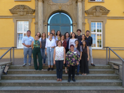 Gruppenbild mit Prof. Dr. Susanne Müller-Using und Prof. Dr. Jaqueline García